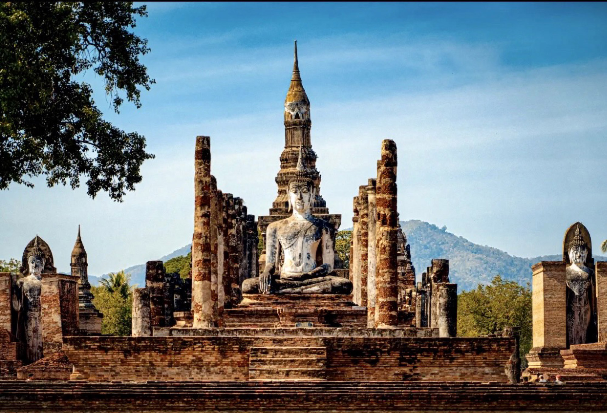 Sukhothai au coucher de soleil, balade en bicyclette